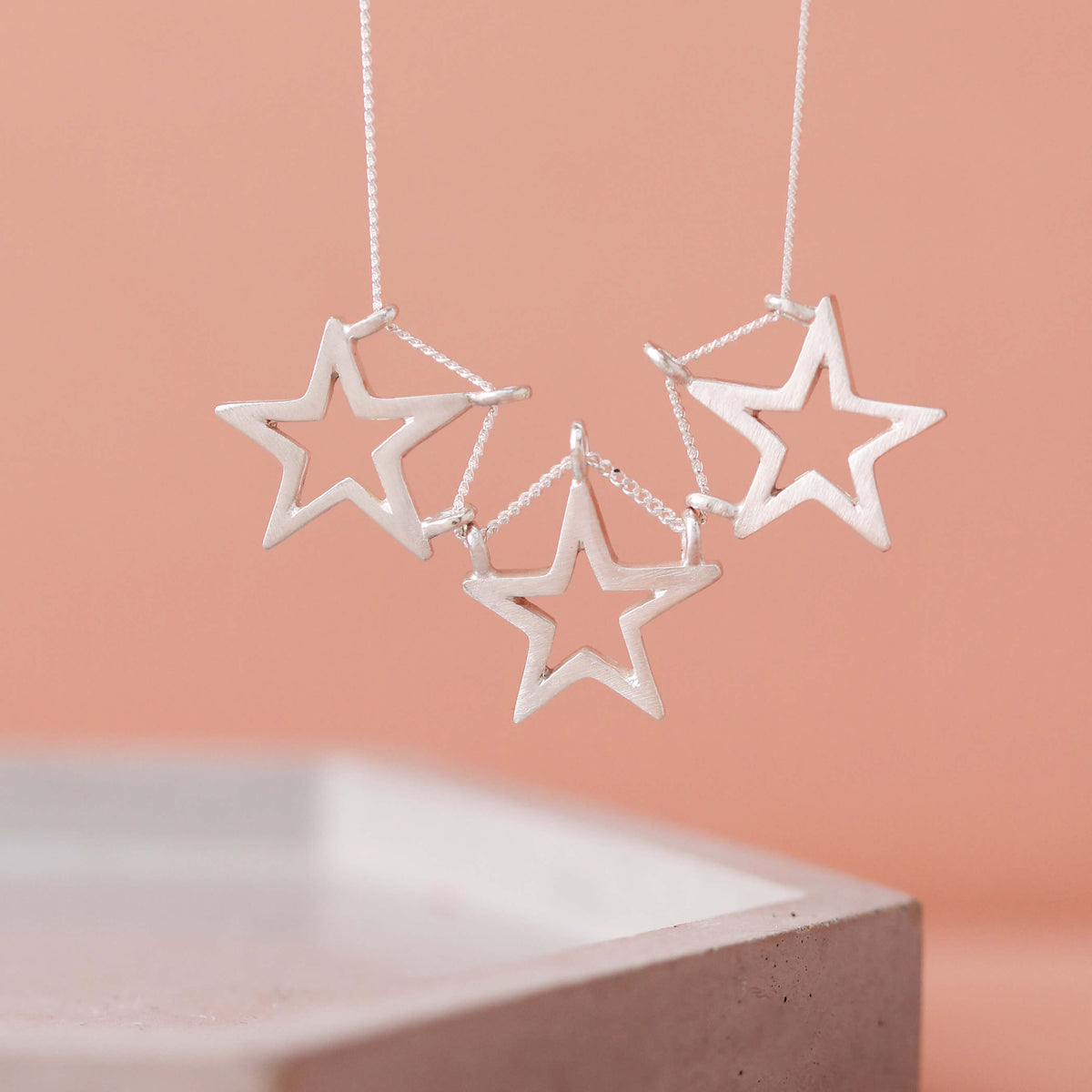 Three star necklace